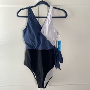 Cupshe Colorblock Side-Tie One Piece Swimsuit